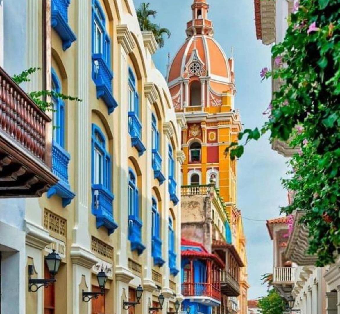Open-space In The Historic Center Of De Indias * Cartagena